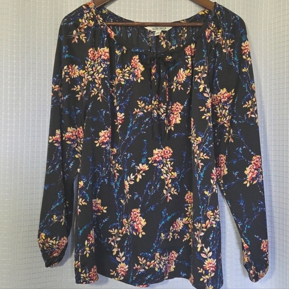 The Pioneer Woman Tops - The Pioneer Woman Black Floral Peasant Blouse with Pink & Blue Accents Size M